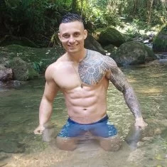 Te brindare un buen masaje - Masajes Eroticos en Medellín