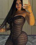 Hermosa chica traviesa y pervertida dispuesta a saciar tus g