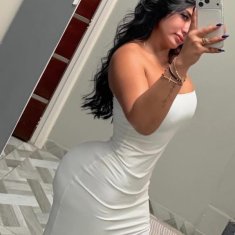 Hermosa chica traviesa y pervertida dispuesta a saciar tus ganas de sexo - Prepagos en Chapinero