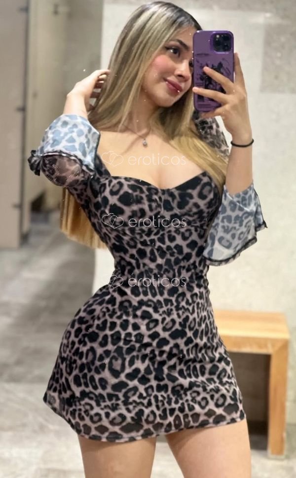 Foto 5 de 5 de Sexy hermosa y muy candente toda una diabla en la cama