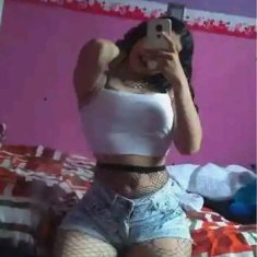 Preciosa chica scort complaciente extrovertida - Prepagos en Florencia