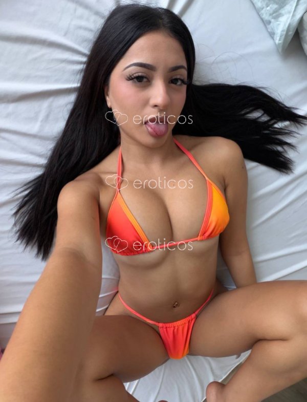 Foto 4 de 9 de Hola mis amores e llegado para complacerlos al maximo 👅🔥🔥😈