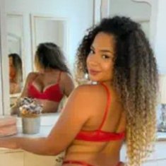 Soy una chica ninfoma estrovertida muy divertida - Prepagos en La Dorada