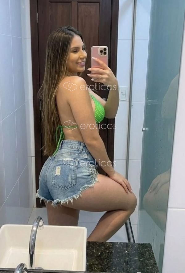 Foto 6 de 6 de Soi una chica muy sexy sencilla y sumisa en la cama
